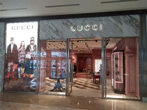 imagens de gucci patio batel curitiba